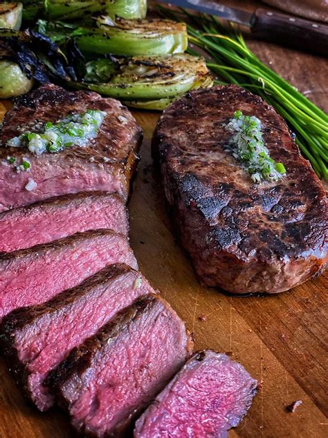 how to cook ny strip steak on grill medium rare